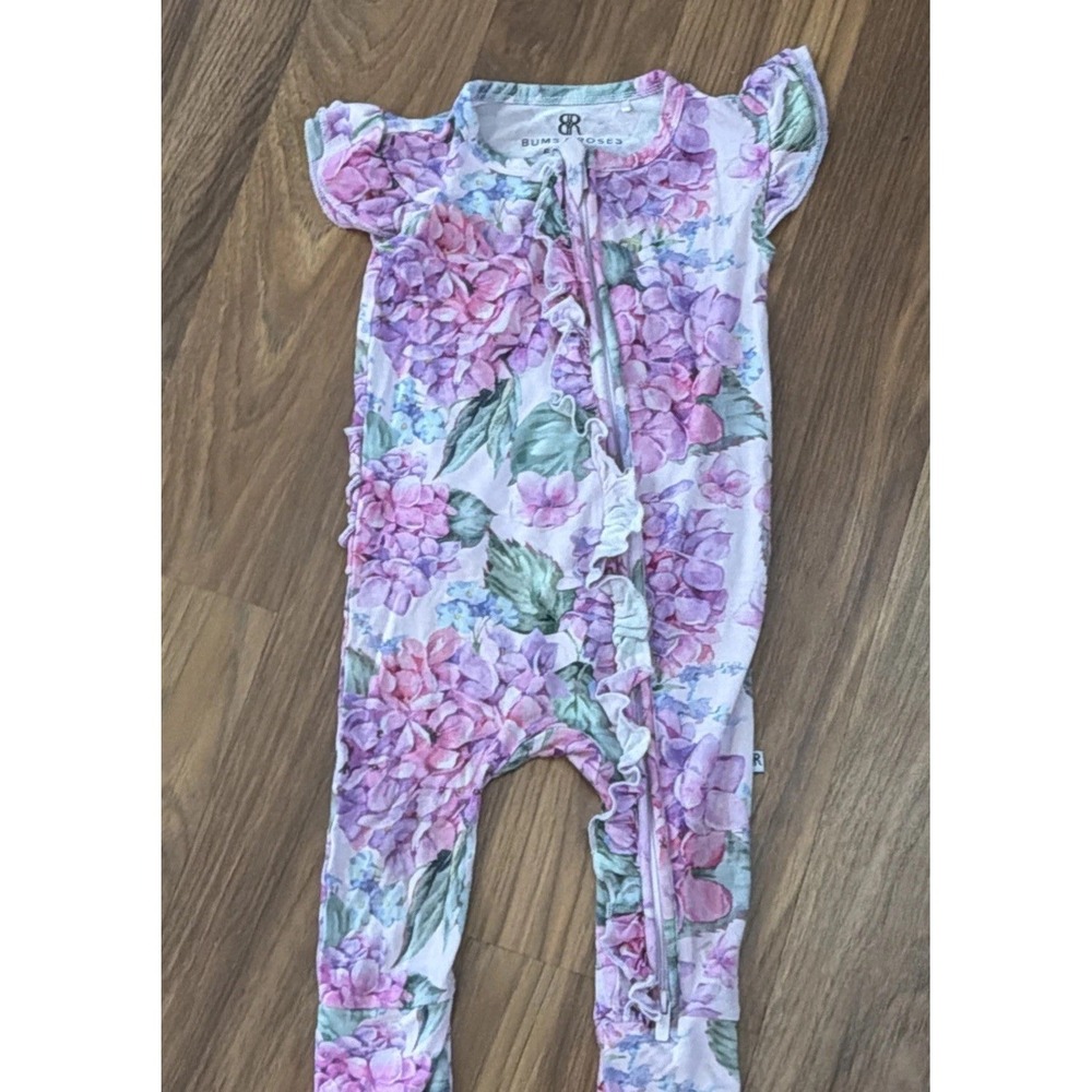 Bums & Roses Baby Girls 6-9 Months Hydrangea Flower Ruffle Romper Outfit Bamboo